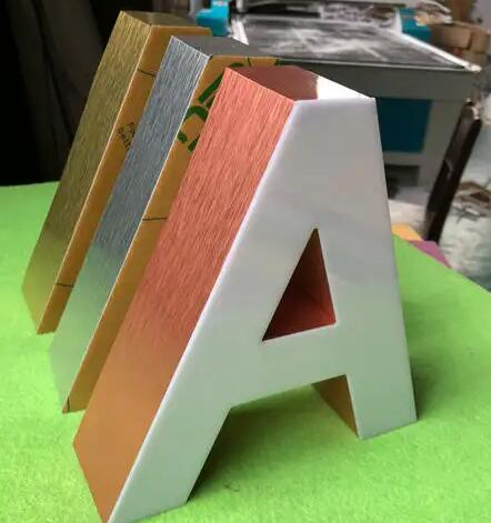 無(wú)邊發(fā)光字.jpg 無(wú)邊發(fā)光字.jpg